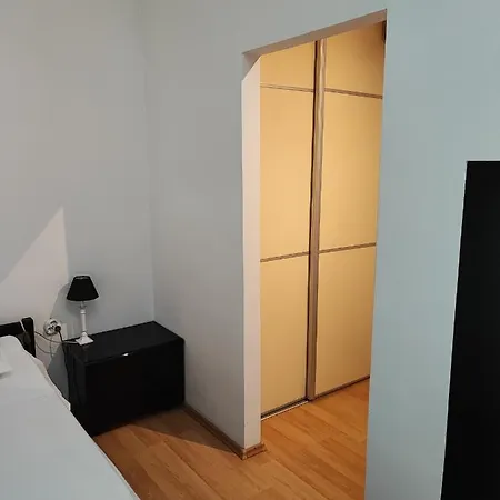 Gostinjska kuća Private Accommodation Raspudic Split