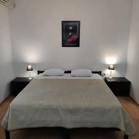 Guest house Private Accommodation Raspudic Split